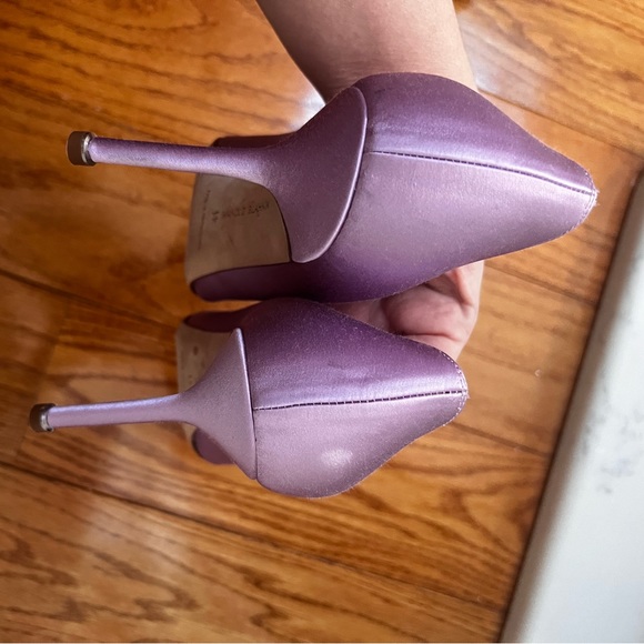 Manolo Blahnik Hangisi lilac satin 105mm pumps Size 41 - Picture 5 of 7
